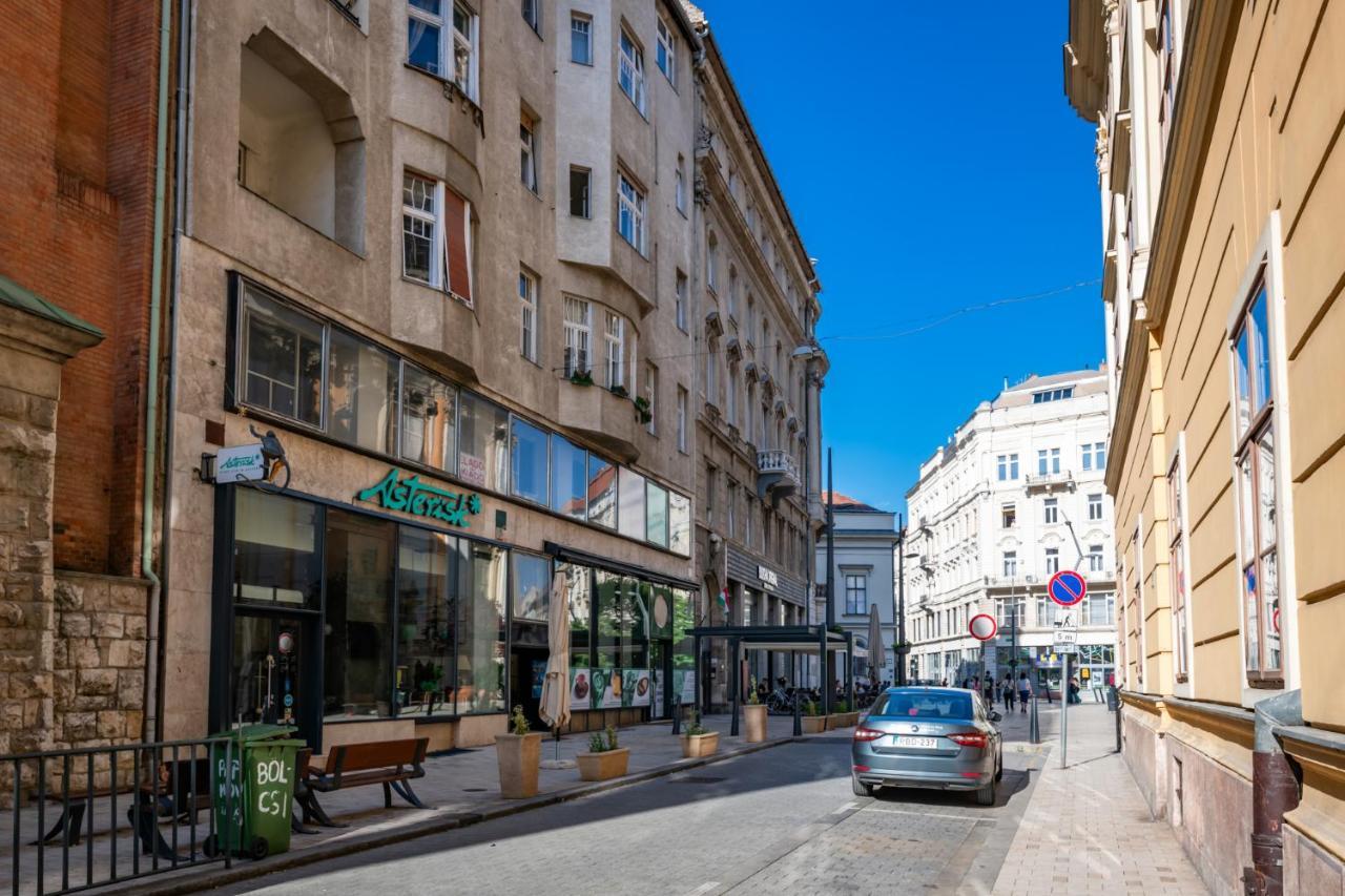 Vintage Home Next To Central Market Hall Budapest Exterior photo